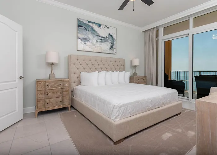 Phoenix Gulf Towers 1801